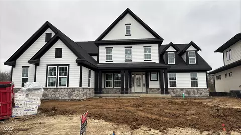 9798 Backstretch Row, Fishers, IN 46040