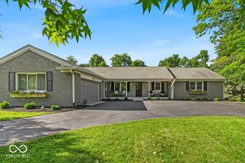 5850 E 54th Pl, Indianapolis, IN 46226