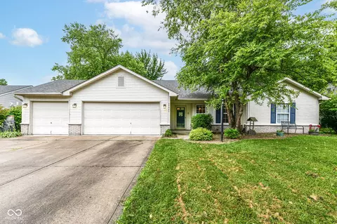 20845 Summit Rd, Noblesville, IN 46062