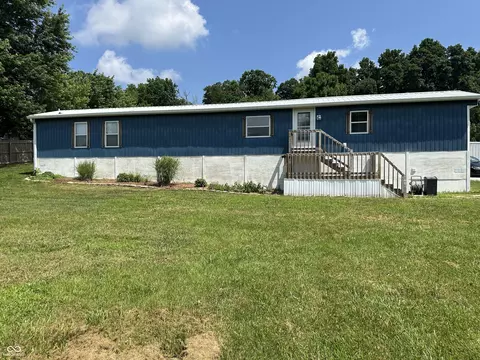 4466 Buffalo Ln, Martinsville, IN 46151