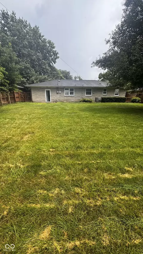 Exterior - 336 Brookside Ln, Plainfield, IN 46168 photo 5 of 6