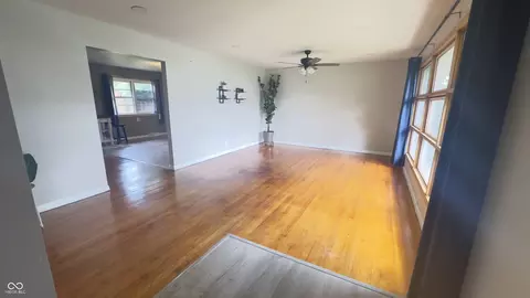 Living - 336 Brookside Ln, Plainfield, IN 46168 photo 1 of 3