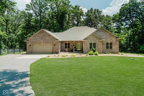 1125 Observatory Rd, Martinsville, IN 46151