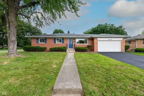 5803 Schoolwood Dr, Speedway, IN 46224