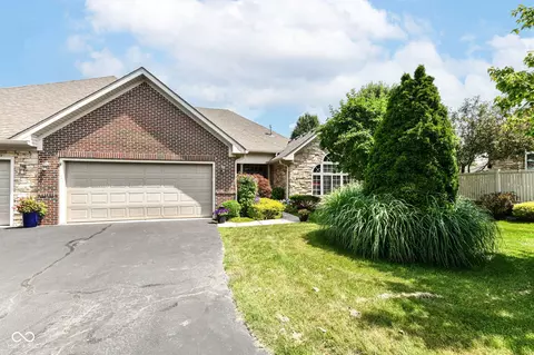 6656 Easy St, Fishers, IN 46038