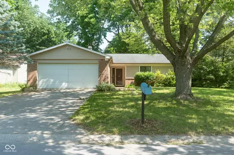 5530 Pilgrim Dr, Indianapolis, IN 46254