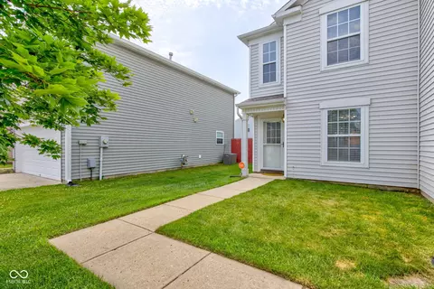 9593 W Constellation Dr, Pendleton, IN 46064 photo 3