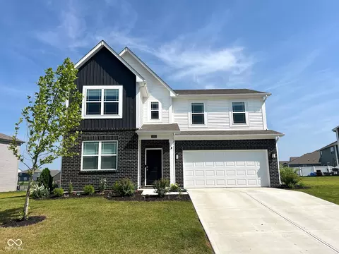 2232 Warbler St, Danville, IN 46122