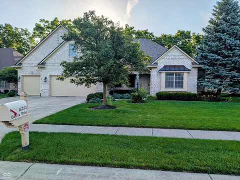 16254 Quartz Dr, Noblesville, IN 46060