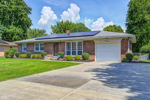 2020 Rosedale Dr, Indianapolis, IN 46227