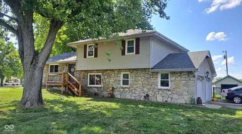 15324 N Lillian St, Edinburgh, IN 46124
