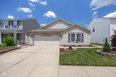 10758 Cyrus Dr, Indianapolis, IN 46231