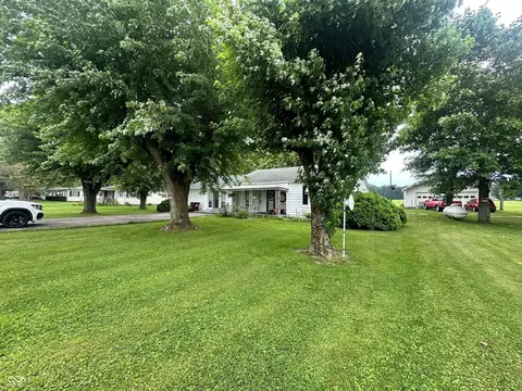 3065 E Brown Rd, New Castle, IN 47362 photo 2