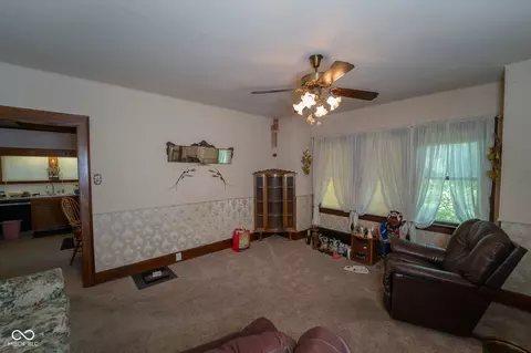 8924 S State Road 13, Pendleton, IN 46064 photo 11