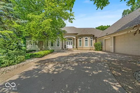 6522 Stockwell Dr, Indianapolis, IN 46237