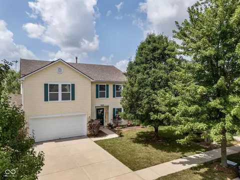 2292 Hampton Dr, Franklin, IN 46131 photo 1