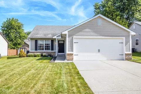740 Springmill Dr, Mooresville, IN 46158