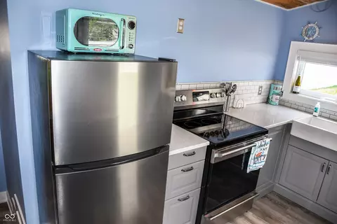 Kitchen - 206 Olive St, Arcadia, IN 46030 photo 3 of 6