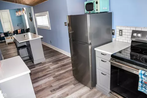 Kitchen - 206 Olive St, Arcadia, IN 46030 photo 4 of 6