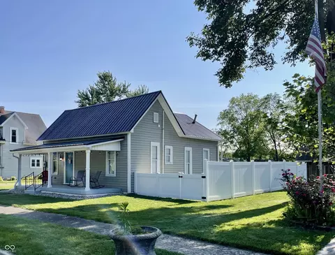 206 Olive St, Arcadia, IN 46030