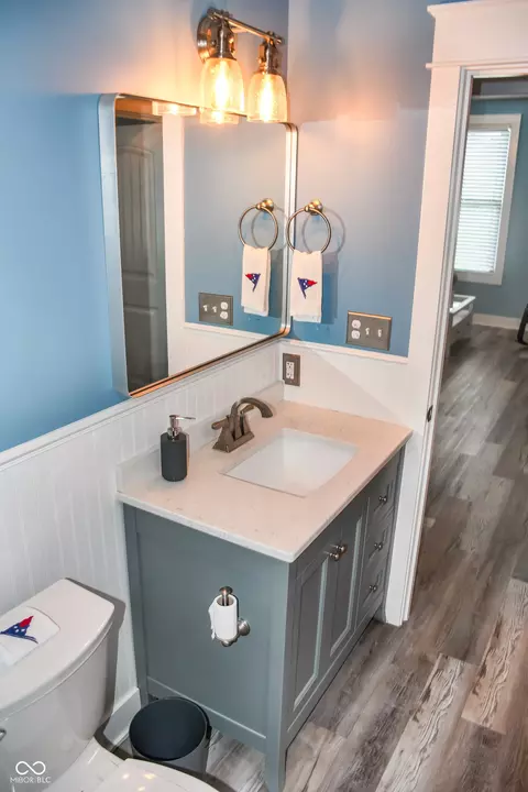 Bath - 206 Olive St, Arcadia, IN 46030 photo 1 of 3