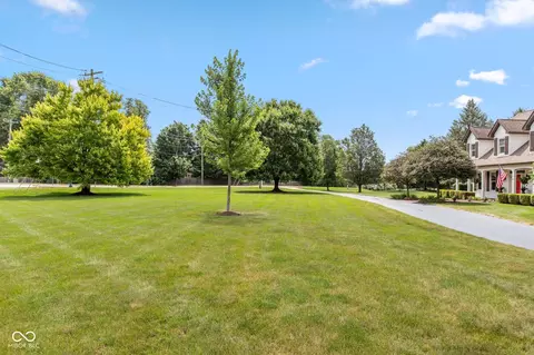 Exterior - 10594 Geist Rd, Fishers, IN 46037 photo 4 of 18