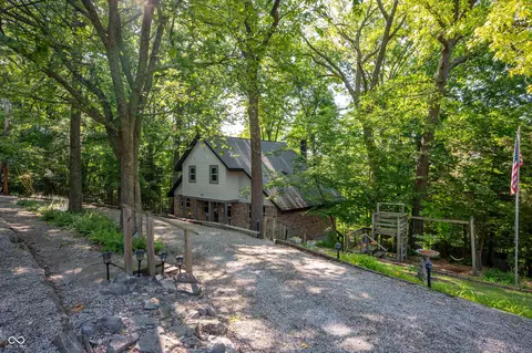 3669 Glenwood Dr, Martinsville, IN 46151