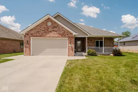 123 Trinity Way, Mooresville, IN 46158
