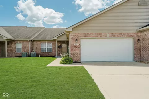 5651 Jones Dr, Plainfield, IN 46168