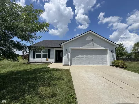 1406 Bigleaf Cir, Sheridan, IN 46069