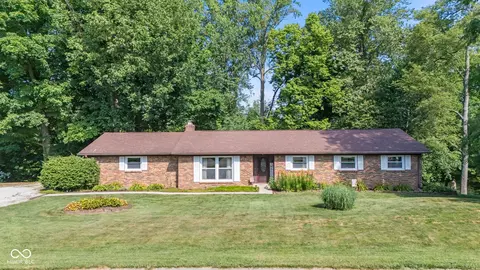 14416 Crystal Creek Dr, Noblesville, IN 46060