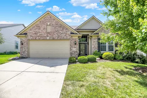 16130 Matlock Cir, Westfield, IN 46074