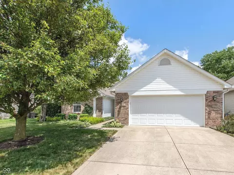 6928 Shoals Way, Indianapolis, IN 46237