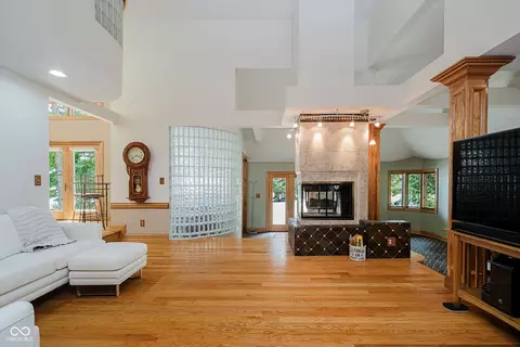 Living - 18 Point Ln, Arcadia, IN 46030 photo 1 of 6
