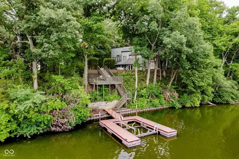 18 Point Ln, Arcadia, IN 46030