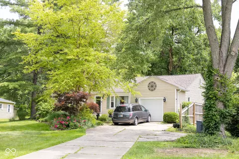6379 Monitor Dr, Indianapolis, IN 46220