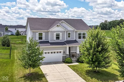 15984 Conductors Dr, Westfield, IN 46074