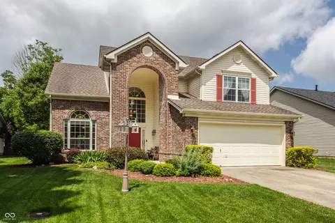 13390 Grosbeak Ct, Carmel, IN 46033