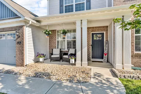 5353 Hibiscus Dr, Plainfield, IN 46168 photo 2