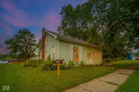 2627 Chase St, Anderson, IN 46016