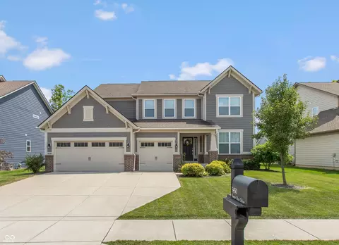 5450 Forest Glen Dr, Brownsburg, IN 46112