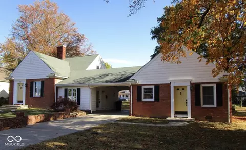 30 Oakwood Ave, North Vernon, IN 47265