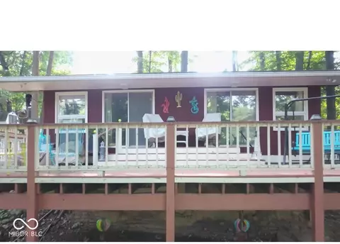 264 W Lakeview Dr, Princes Lakes, IN 46164