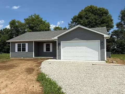 2071 S Friendship Dr, Paragon, IN 46166