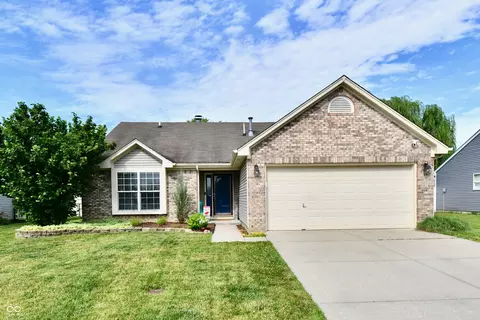 10173 Stillwell Dr, Avon, IN 46123
