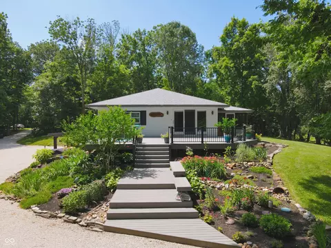 8099 S Breeden Rd, Bloomington, IN 47403