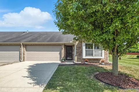 10795 Whippoorwill Ln, Indianapolis, IN 46231