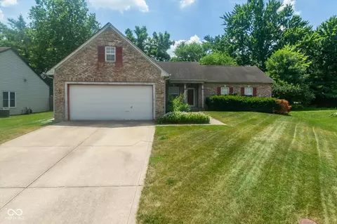 4625 Pine Park Ln, Indianapolis, IN 46268
