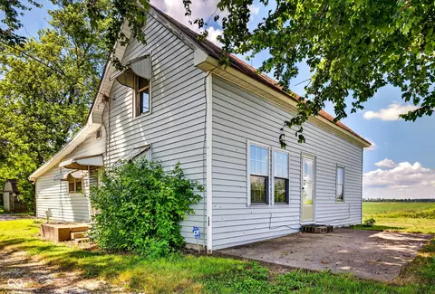 5508 S State Rd 59, Clay City, IN 47841