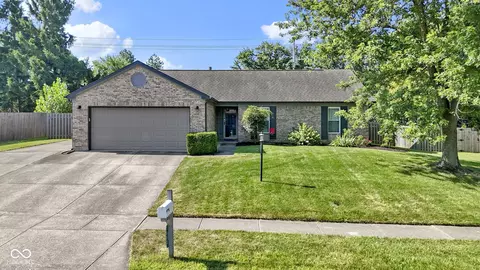 7683 Madden Dr, Fishers, IN 46038